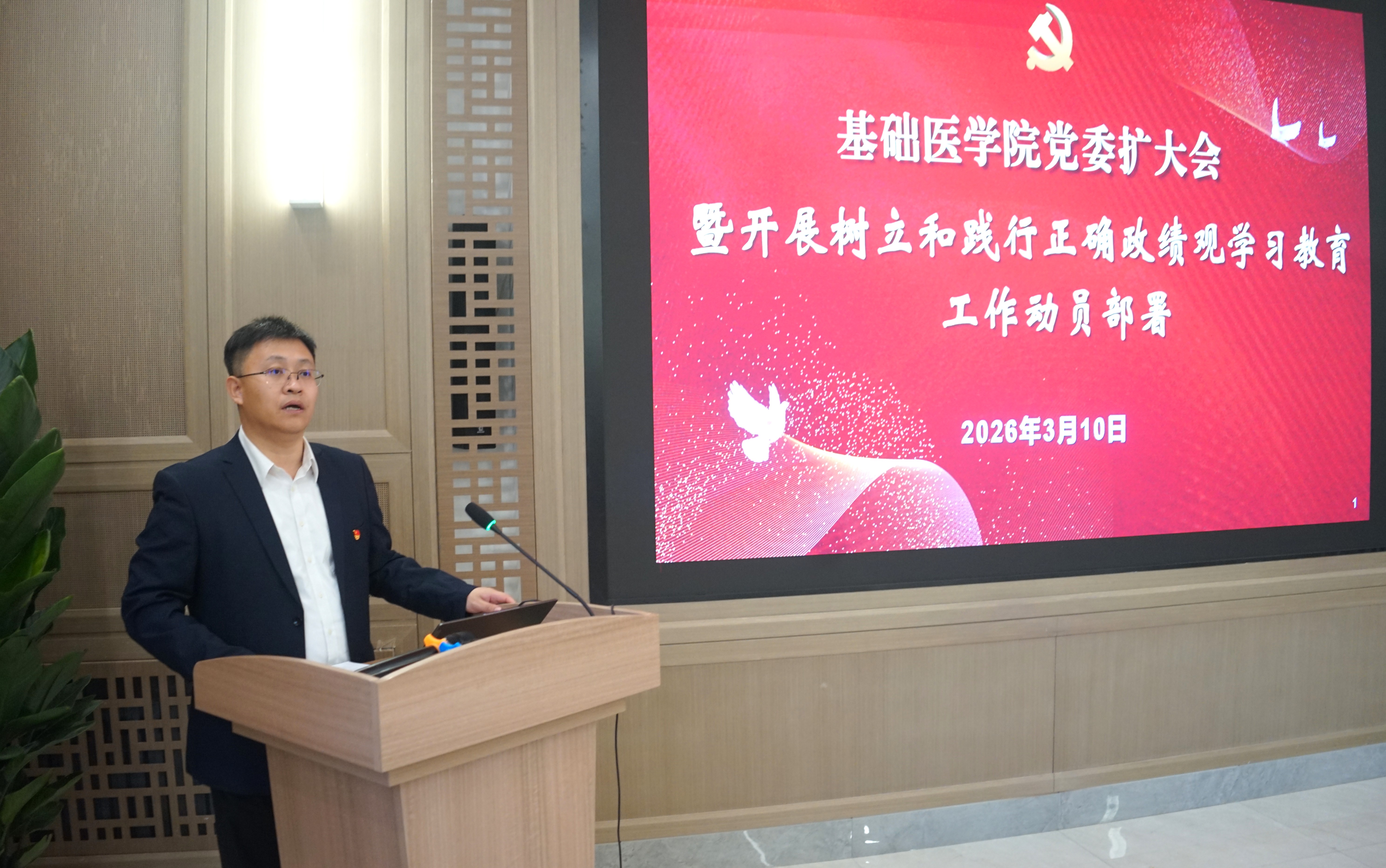 953ad657e01d4047ae01a7f55299e111.jpg 953ad657e01d4047ae01a7f55299e111.jpg